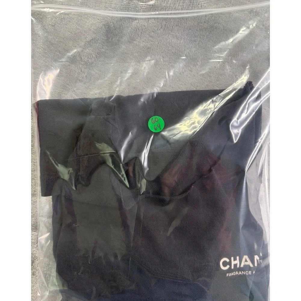 Chanel Fragrance and Beauty Promotional Shirt Women's T-Shirt‎ L Black